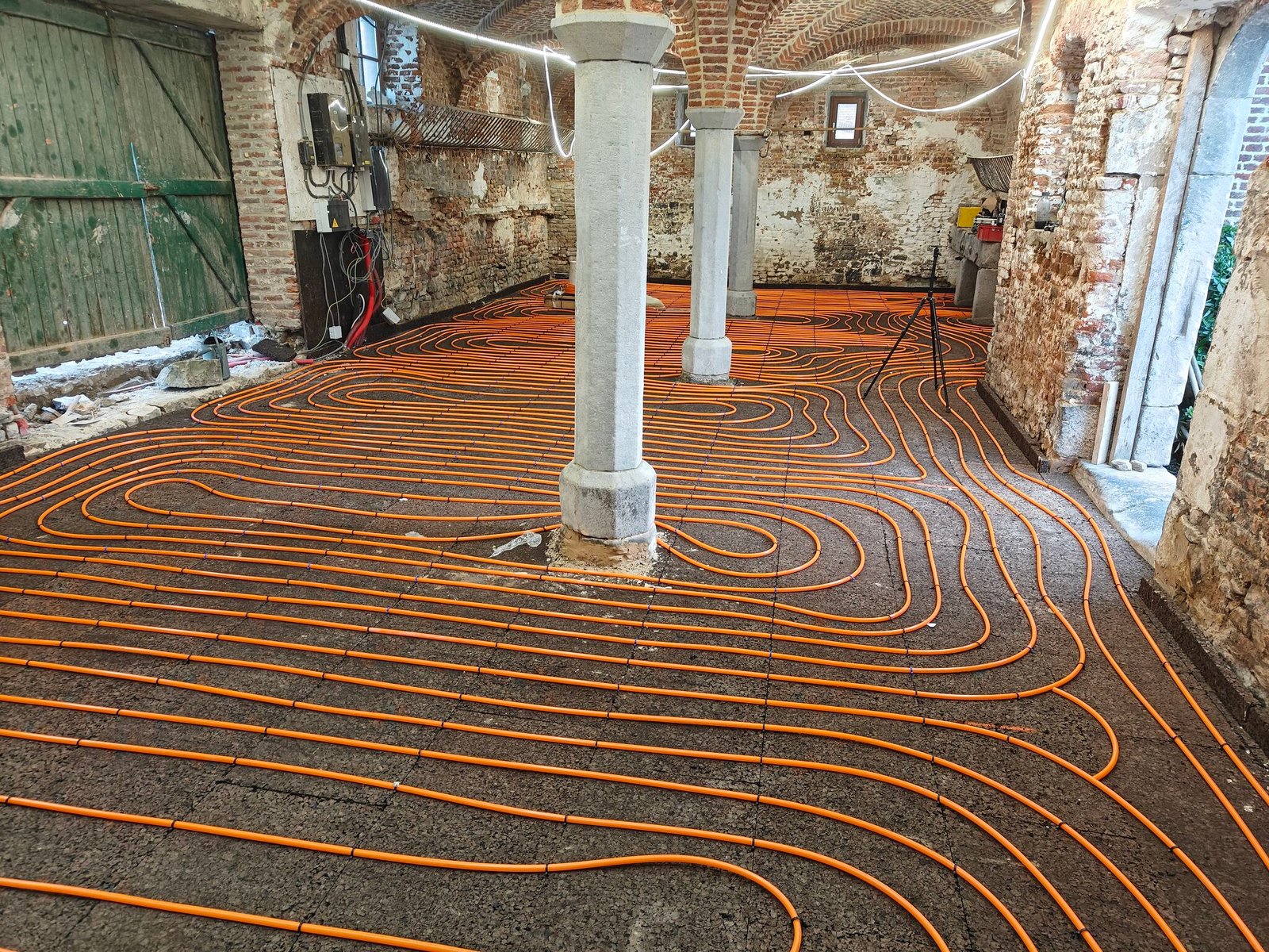 Circuit de chauffage au sol posé sur le hérisson — 27 mai 2025